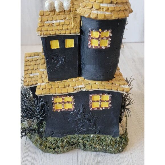 Spookyside Estates fiber optic Dracula Halloween light up house - Picture 11 of 14